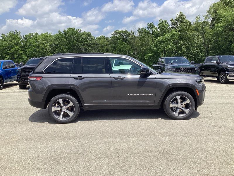 New 2026 Jeep Grand Cherokee SUV
