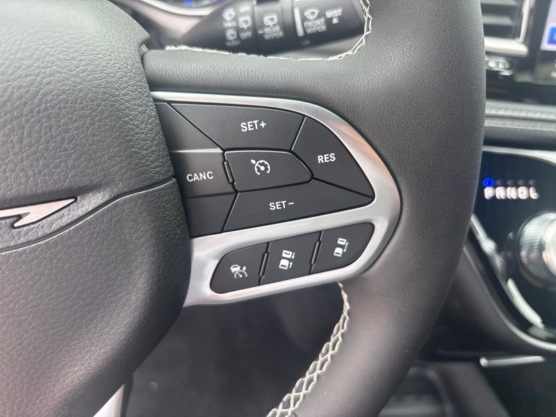 New 2027 Chrysler Pacifica Van