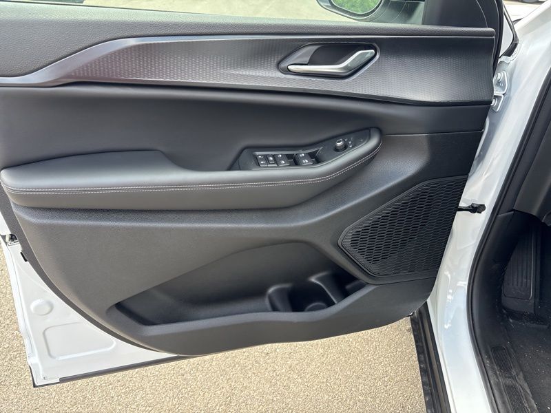 New 2026 Jeep Grand Cherokee SUV