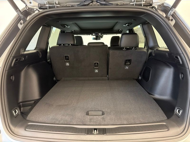 New 2026 Jeep Grand Cherokee SUV