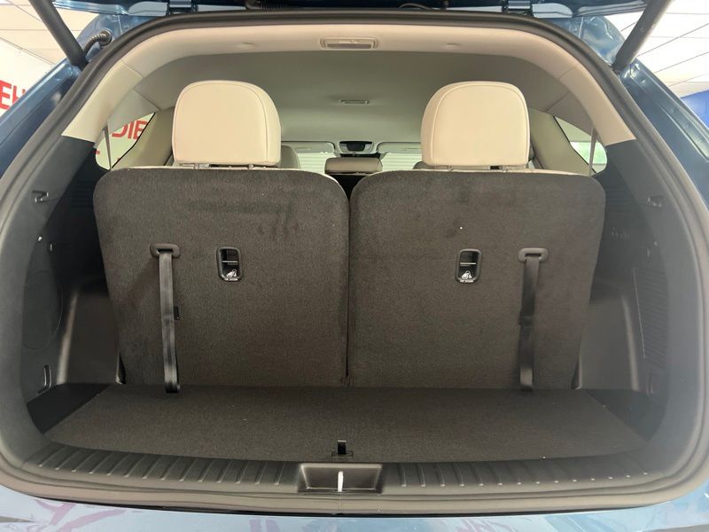 New 2026 Kia Sorento Hybrid SUV
