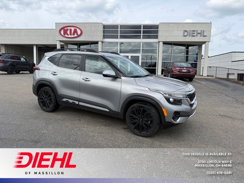 2022 Kia Seltos 1.6 Nightfall AWD's photo