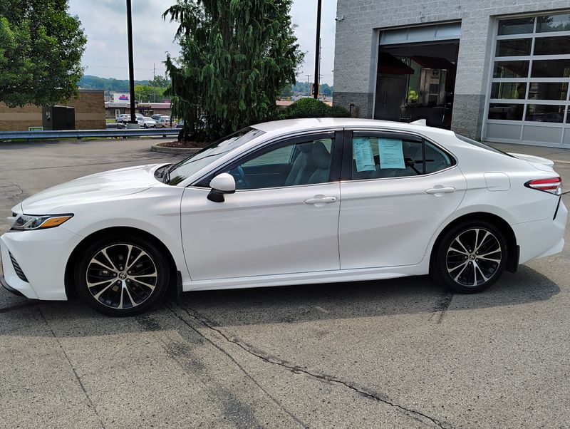 Used 2020 Toyota Camry Sedan