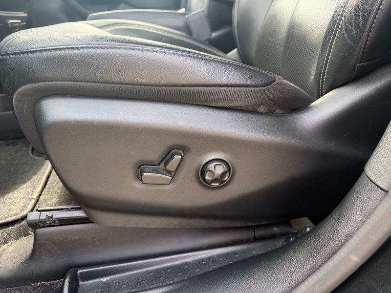 Used 2019 Chrysler Pacifica Van
