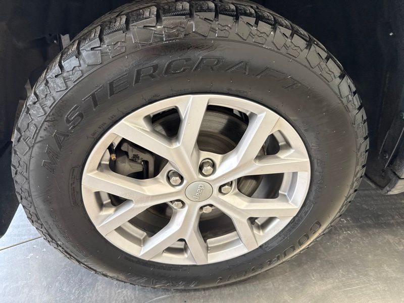 Used 2021 Jeep Grand Cherokee L SUV