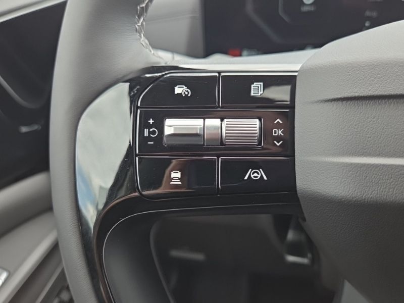 New 2027 Kia Carnival MPV Van