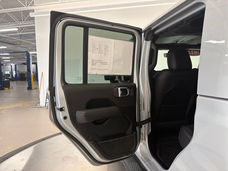 Used 2022 Jeep Gladiator Truck