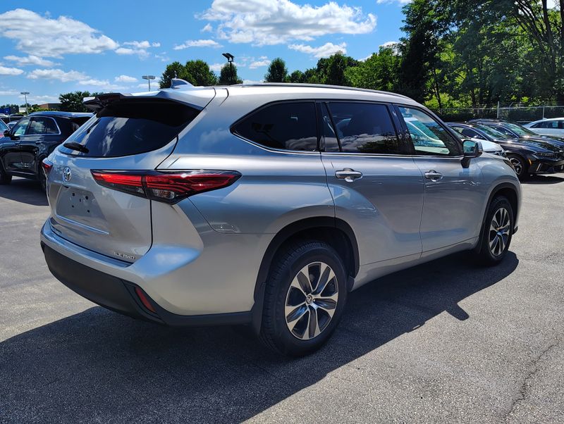 Used 2022 Toyota Highlander SUV