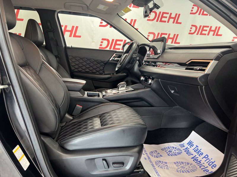 Used 2024 Mitsubishi Outlander SUV