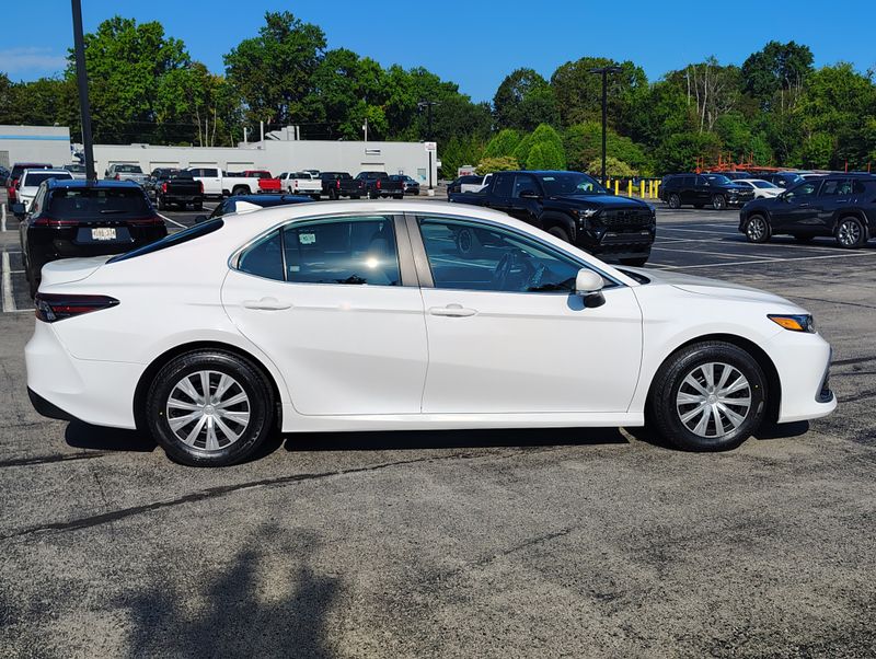 Used 2022 Toyota Camry Hybrid Sedan