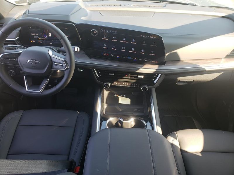 New 2026 Chevrolet Suburban SUV