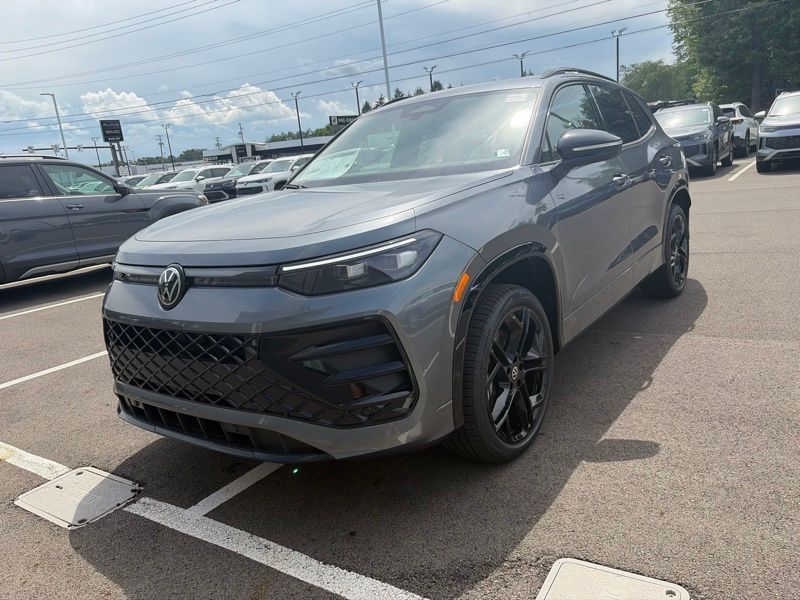 New 2026 Volkswagen Tiguan SUV