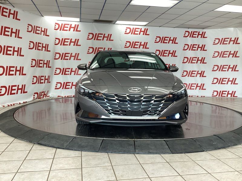 Used 2023 Hyundai Elantra Hybrid Sedan