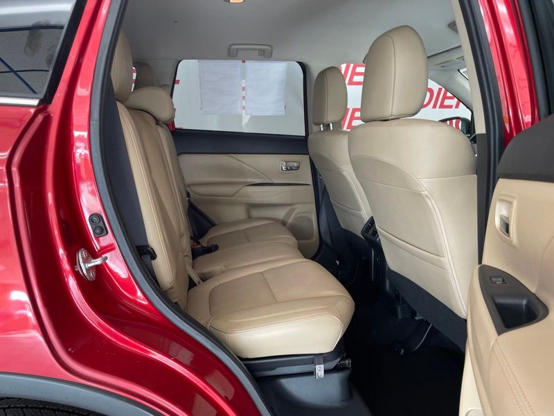 Used 2019 Mitsubishi Outlander SUV
