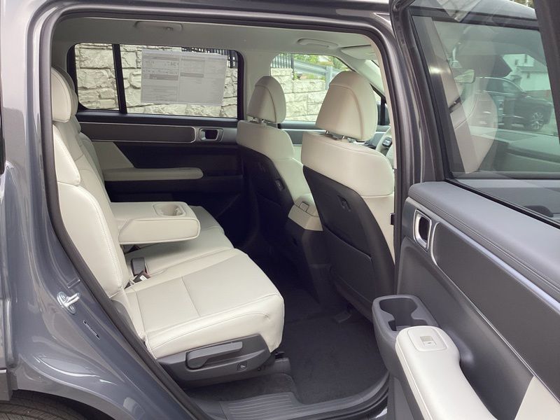 New 2026 Hyundai Santa Fe Hybrid SUV