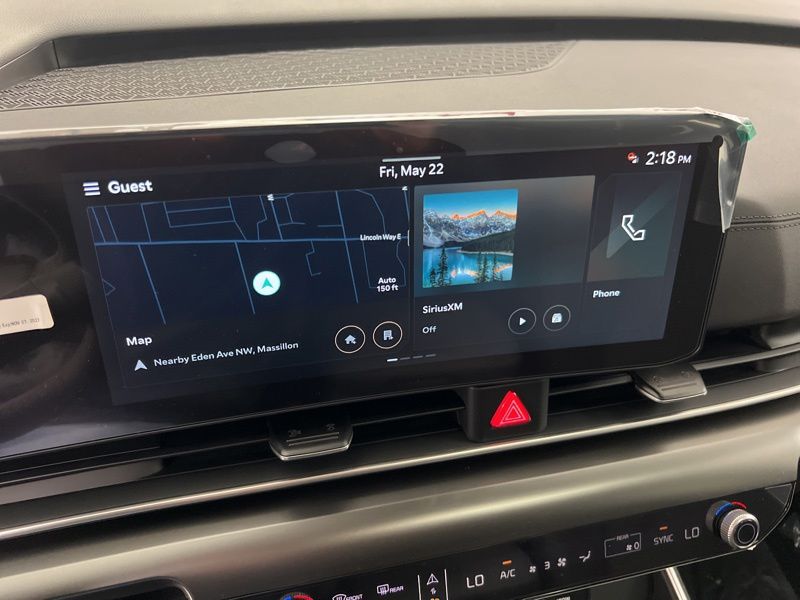 New 2026 Kia Carnival MPV Van