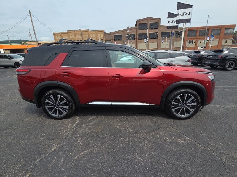 Used 2026 Nissan Pathfinder SUV