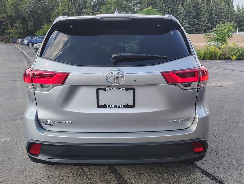 Used 2017 Toyota Highlander SUV