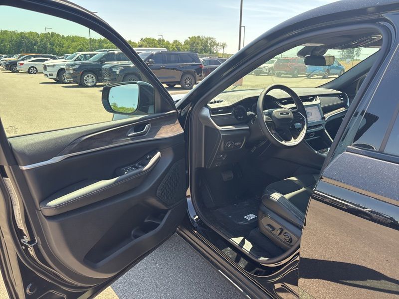 New 2026 Jeep Grand Cherokee L SUV