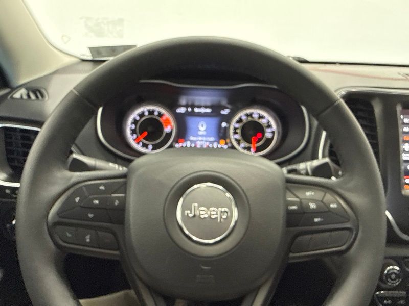 Used 2022 Jeep Cherokee SUV