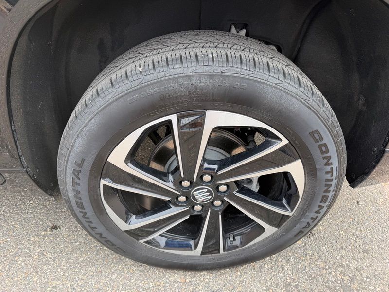 Used 2025 Buick Enclave SUV