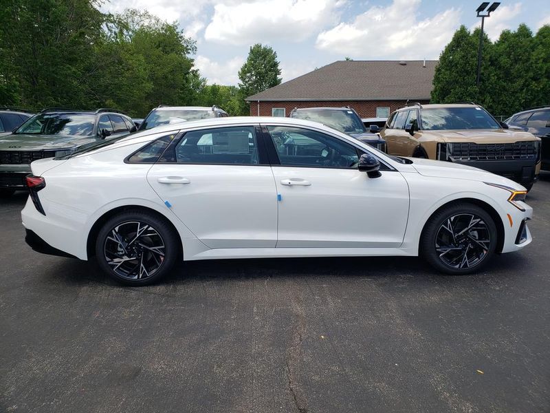 New 2026 Kia K5 Sedan