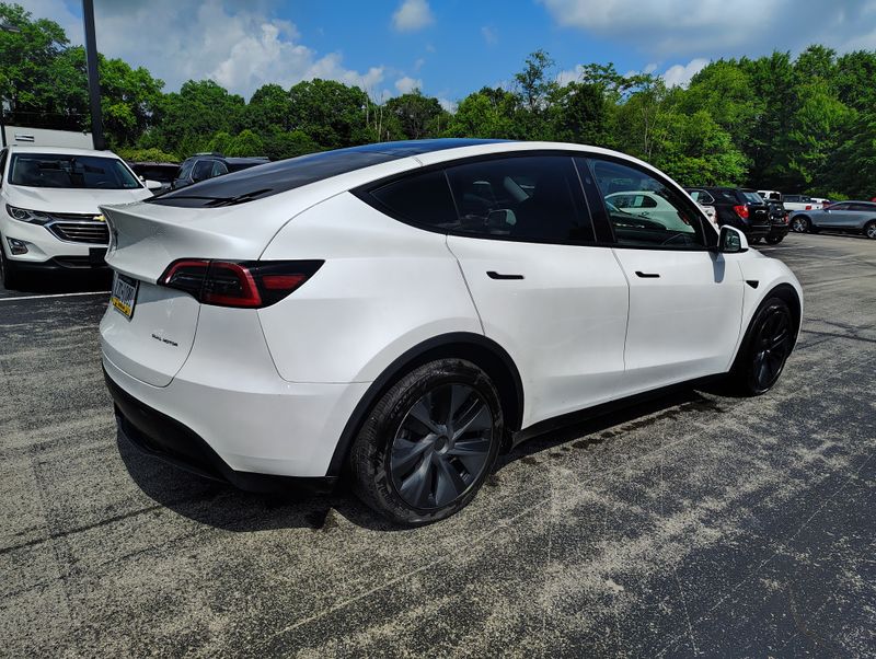 Used 2025 Tesla Model Y SUV