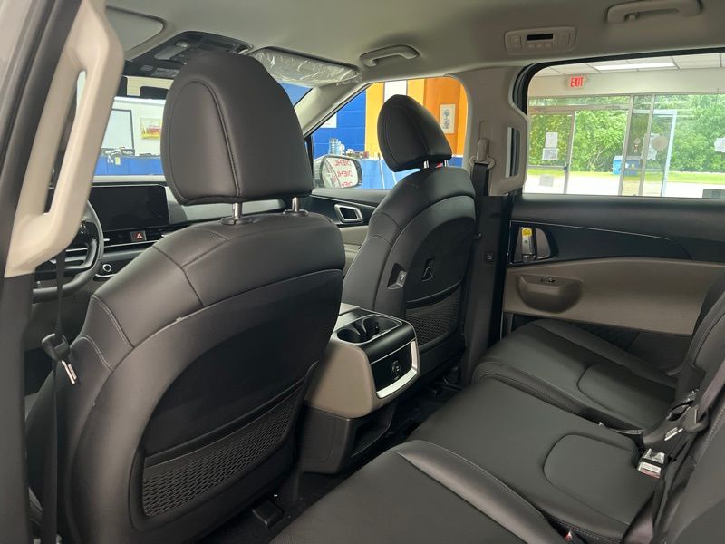 New 2027 Kia Carnival MPV Van
