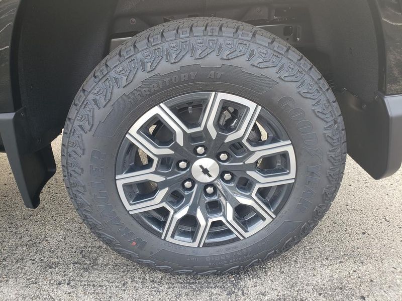 New 2026 Chevrolet Colorado Truck