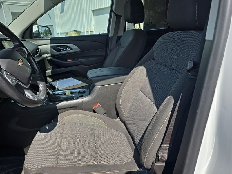 Used 2021 Chevrolet Traverse SUV