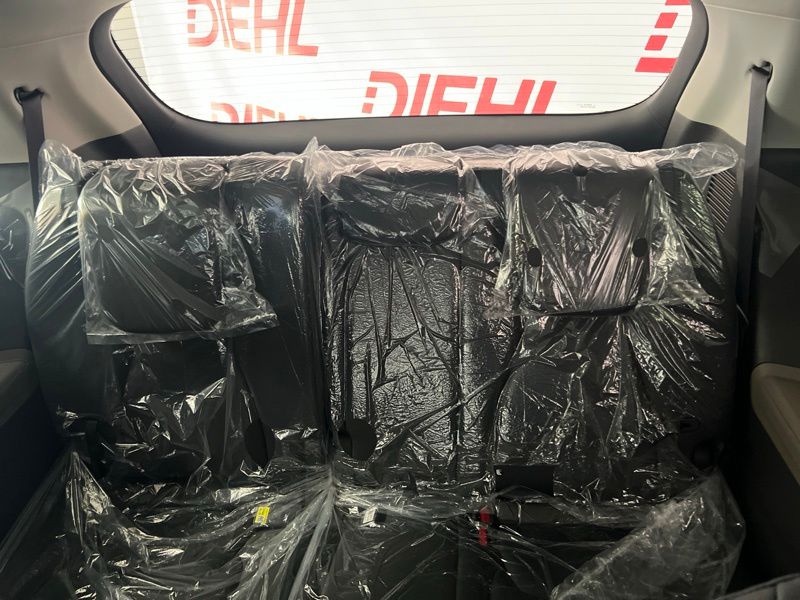 New 2027 Kia Carnival MPV Van