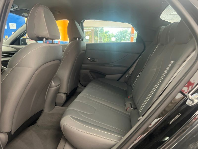 Used 2022 Hyundai Elantra Sedan