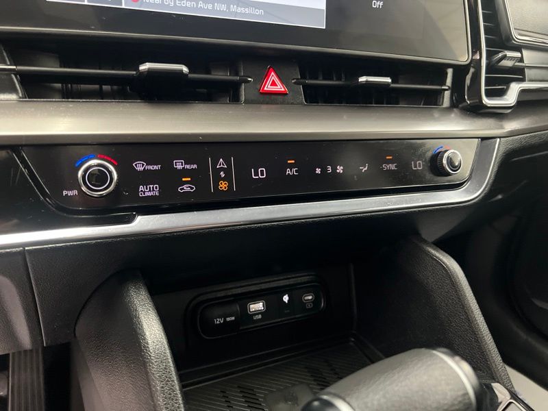 Used 2024 Kia Sportage SUV