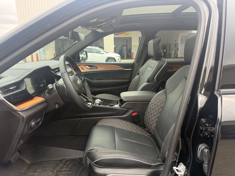Used 2026 Jeep Grand Cherokee L SUV