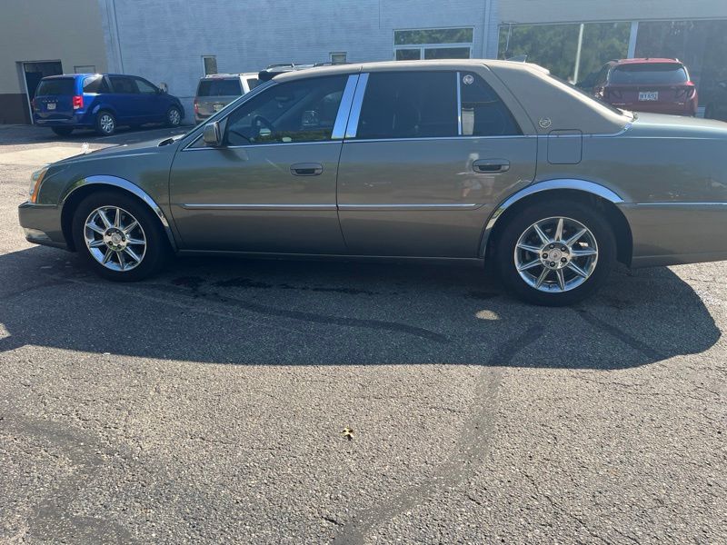 Used 2011 Cadillac DTS Sedan