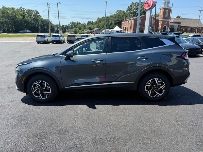 Used 2025 Kia Sportage SUV