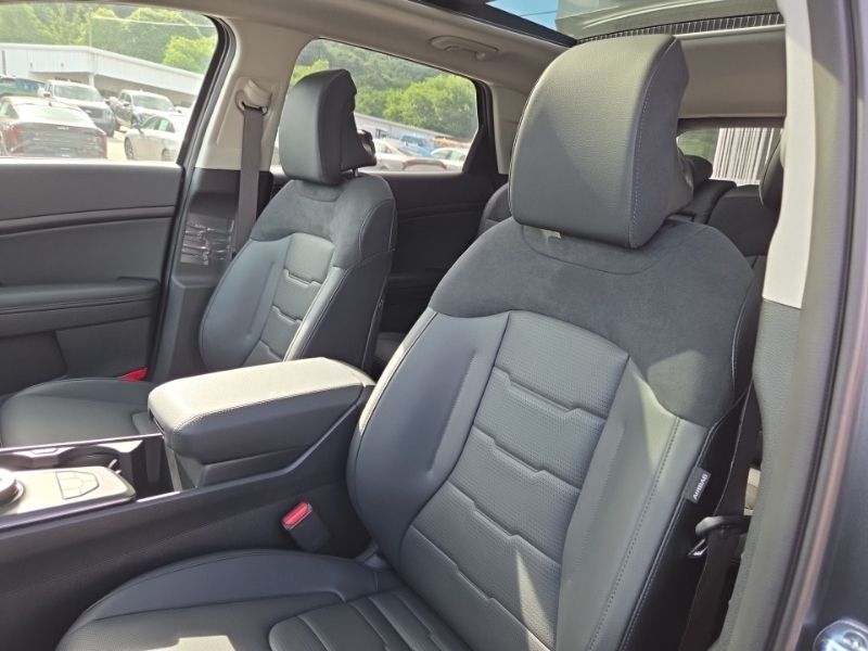 New 2026 Kia Sportage Hybrid SUV