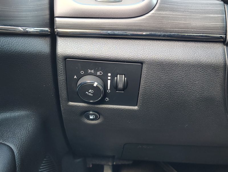 Used 2019 Jeep Grand Cherokee SUV