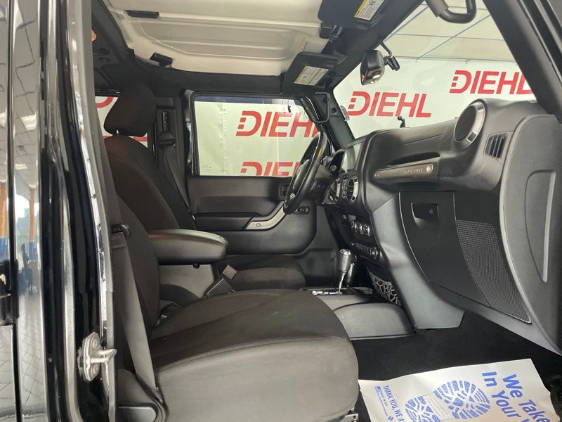 Used 2016 Jeep Wrangler SUV