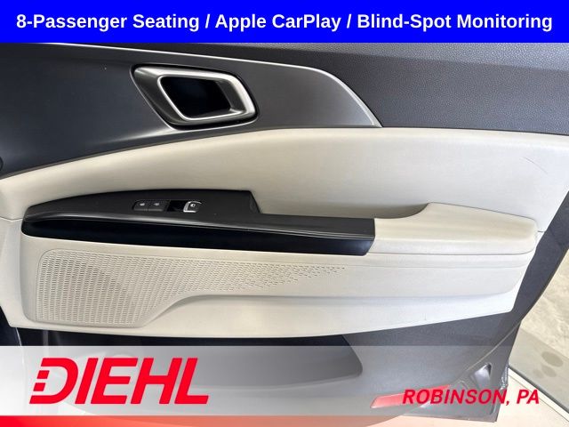 Used 2024 Kia Carnival Van