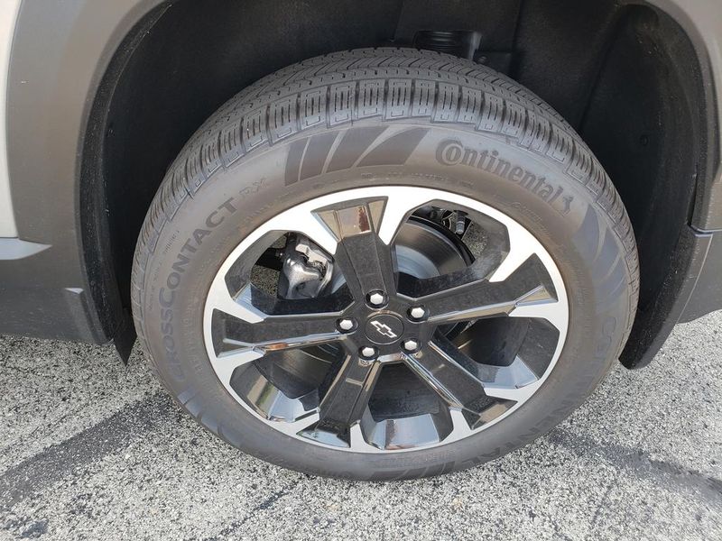 New 2026 Chevrolet Equinox SUV