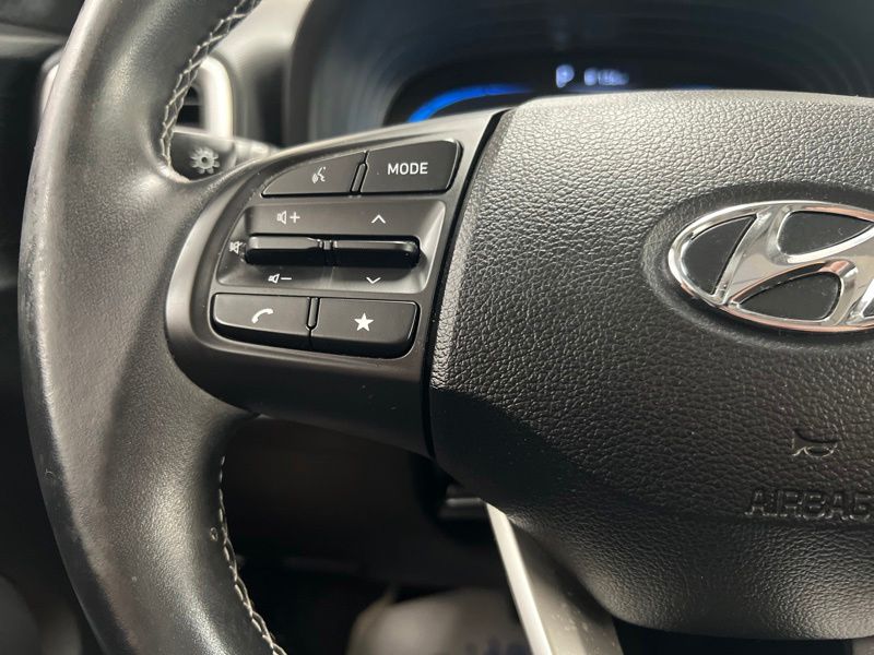 Used 2023 Hyundai Venue SUV