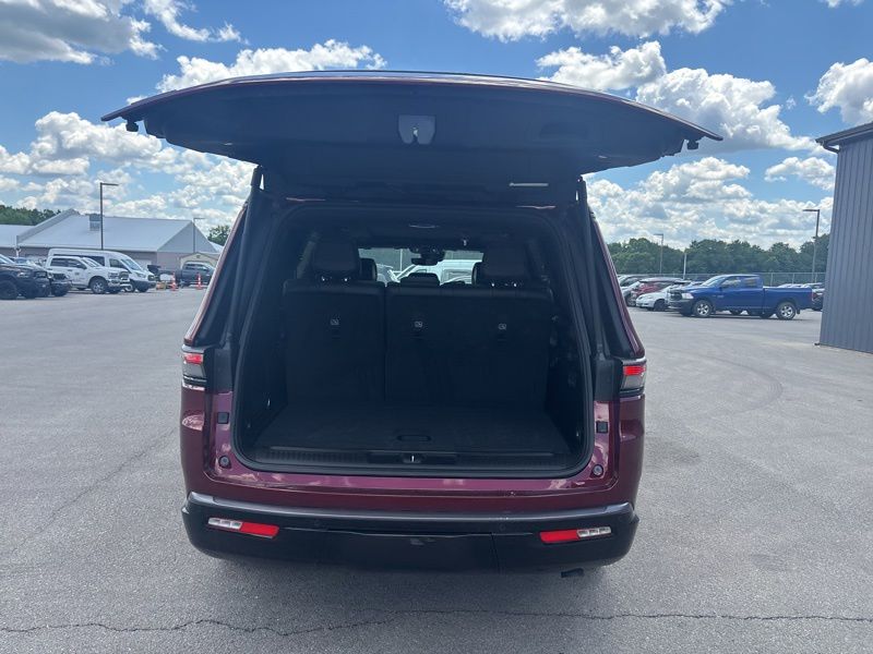 New 2026 Jeep Grand Wagoneer SUV
