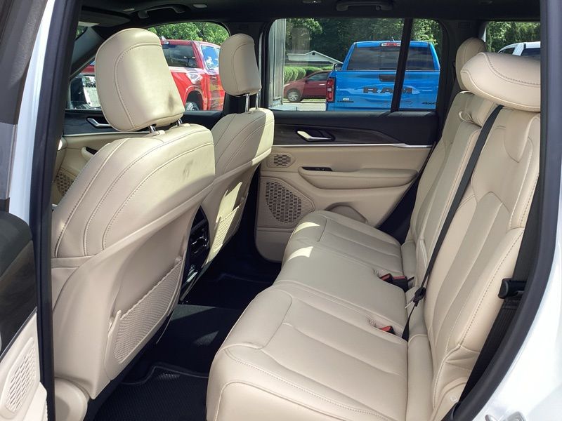 New 2026 Jeep Grand Cherokee SUV