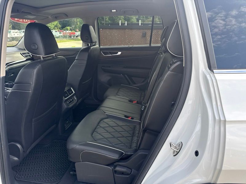 Used 2024 Volkswagen Atlas SUV