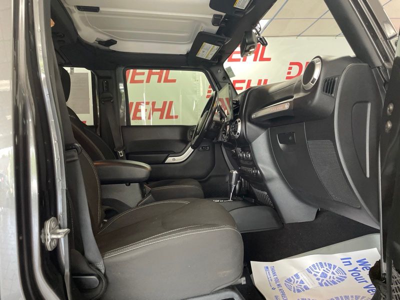 Used 2017 Jeep Wrangler SUV