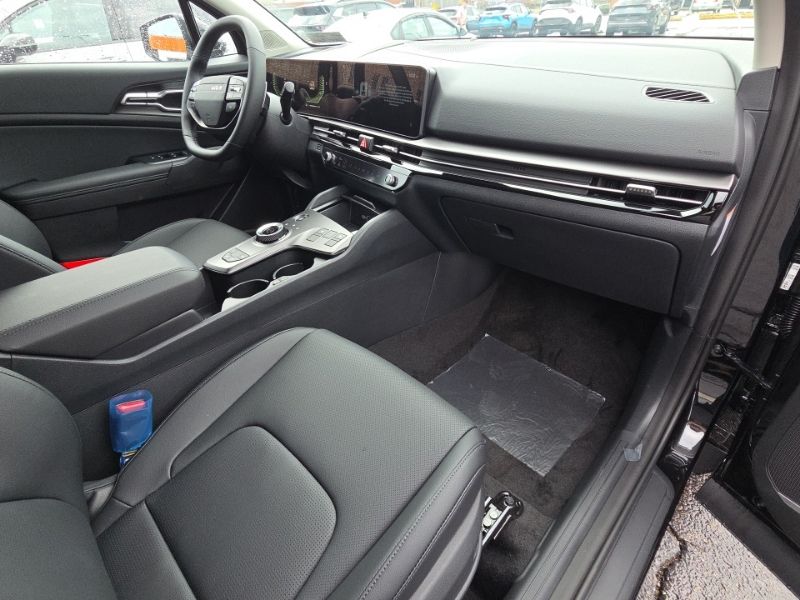 New 2027 Kia Sportage Hybrid SUV