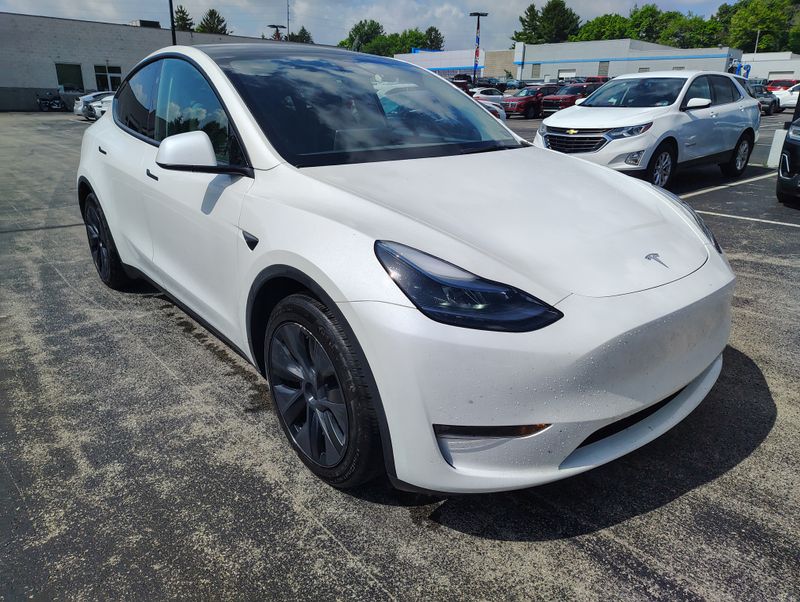 Used 2025 Tesla Model Y SUV
