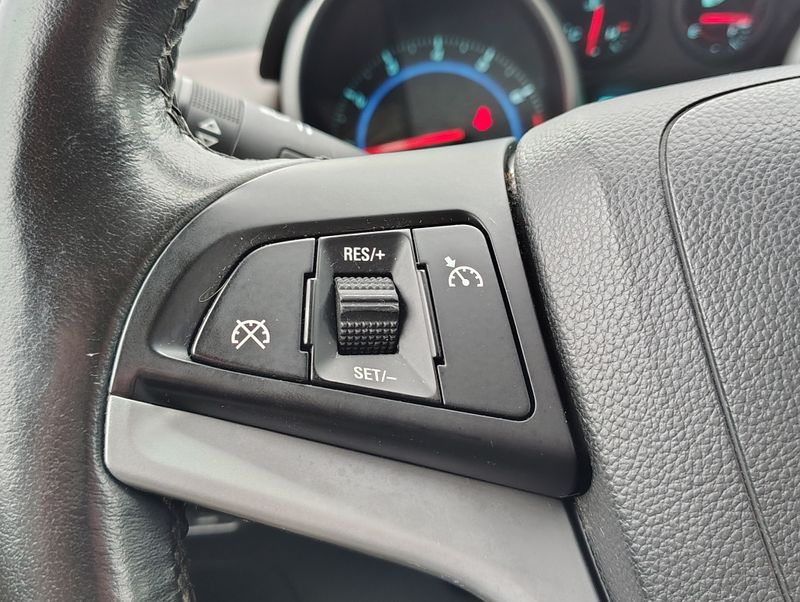 Used 2015 Chevrolet Cruze Sedan