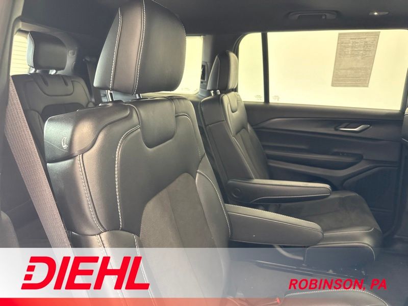 Used 2023 Jeep Grand Cherokee L SUV